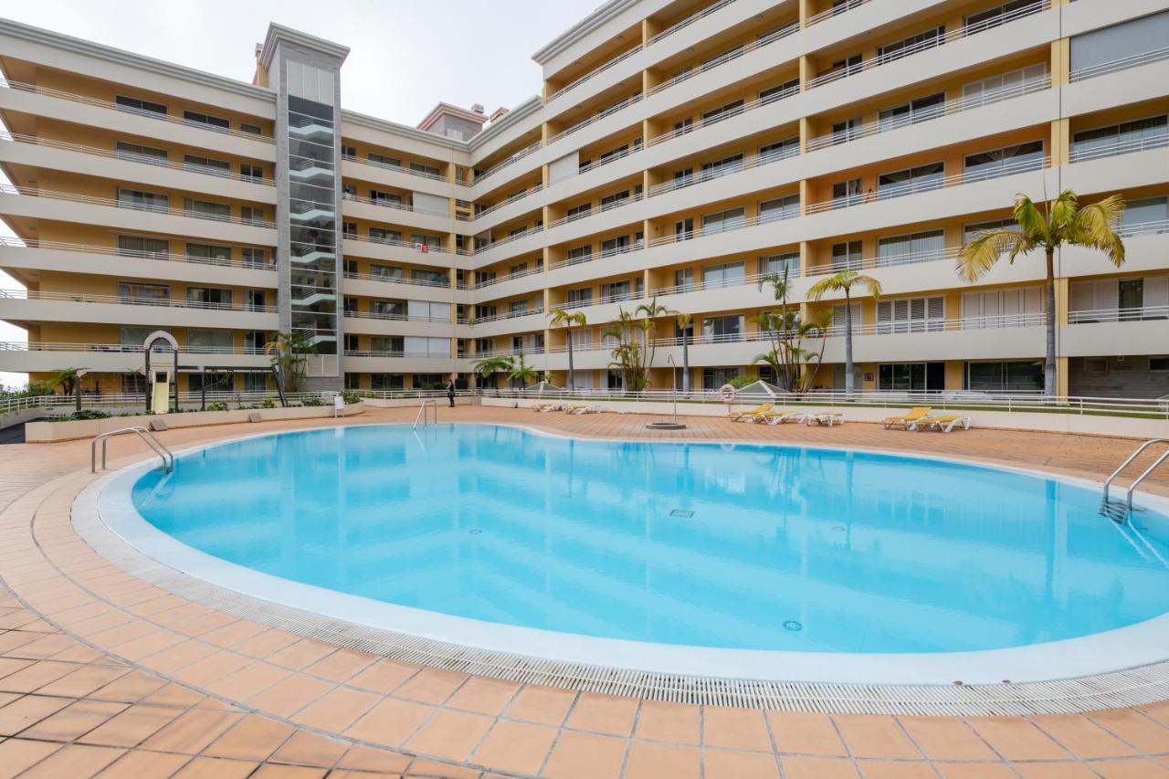 By The Sea II - Calmo Com Piscina E Vista Mar. Apartment ฟุงชาล ภายนอก รูปภาพ